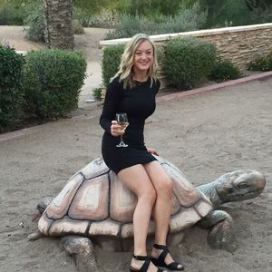 Meet your Posher, Alison